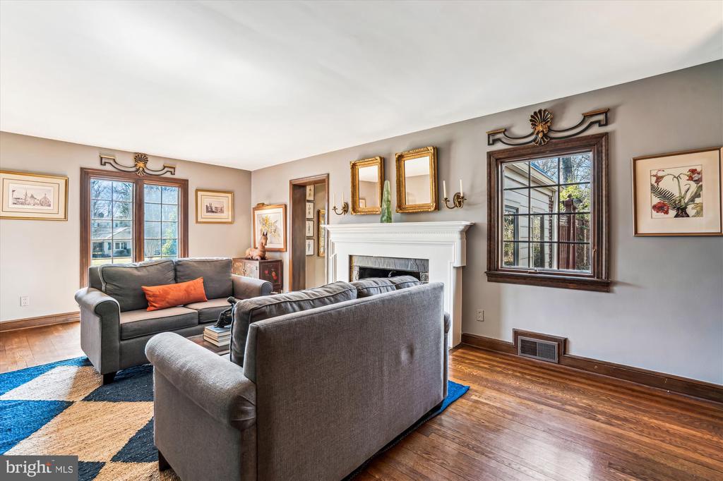 10545 SWEETBRIAR PARKWAY