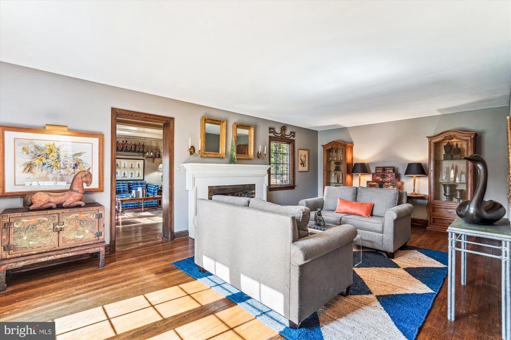 10545 SWEETBRIAR PARKWAY
