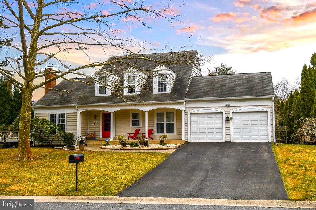 20712 ASPENWOOD LANE