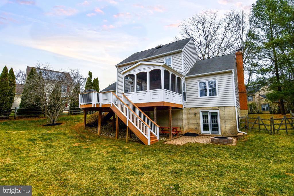20712 ASPENWOOD LANE