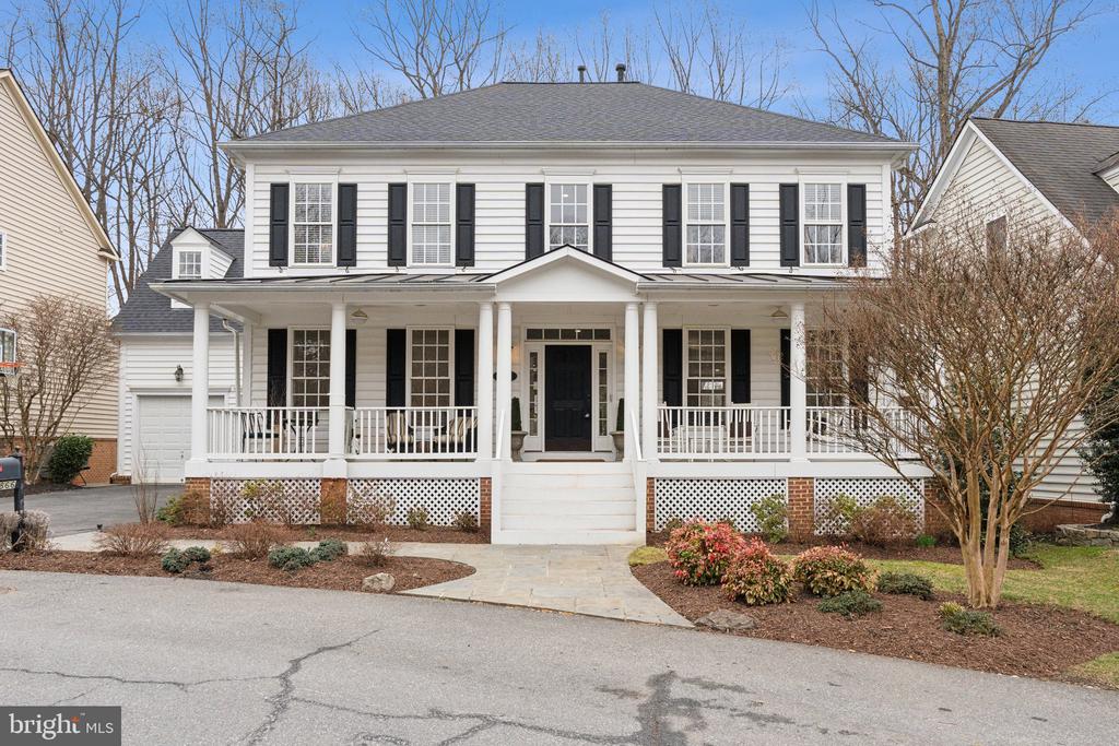 866 STILL CREEK LANE