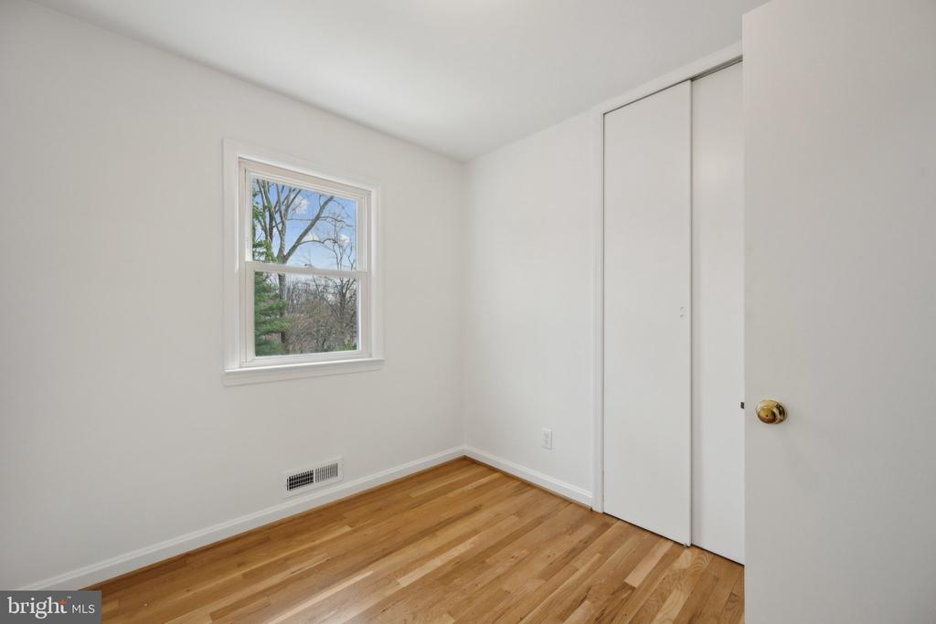 4110 MITSCHER COURT