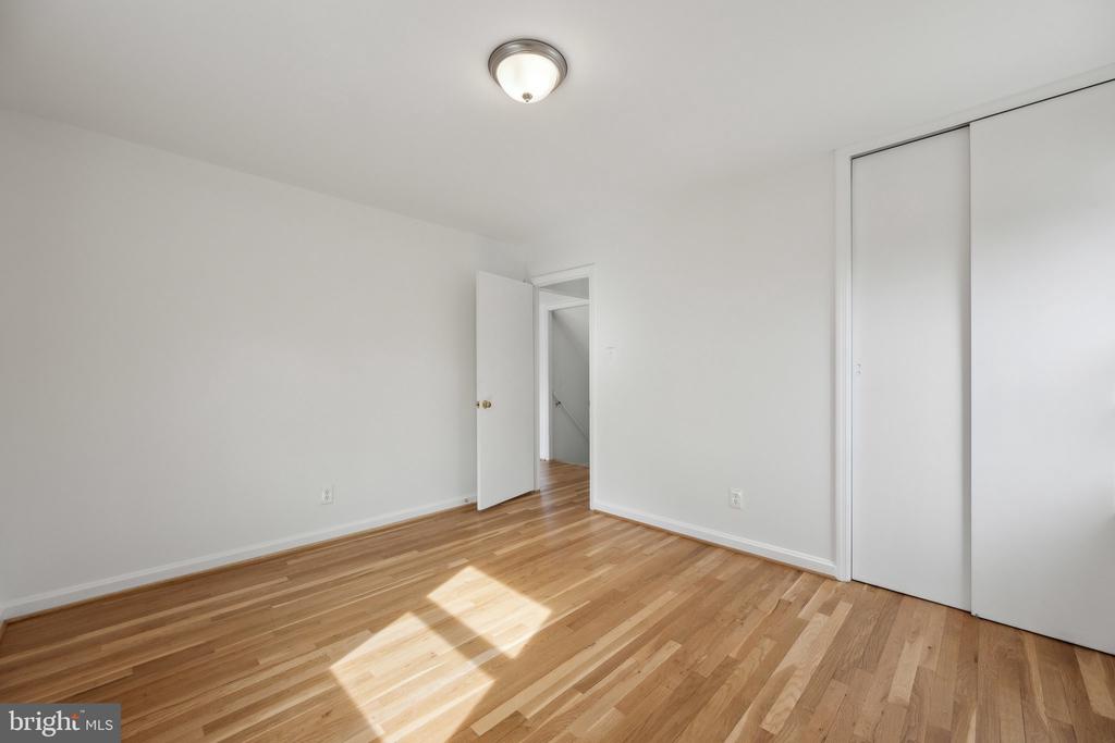 4110 MITSCHER COURT