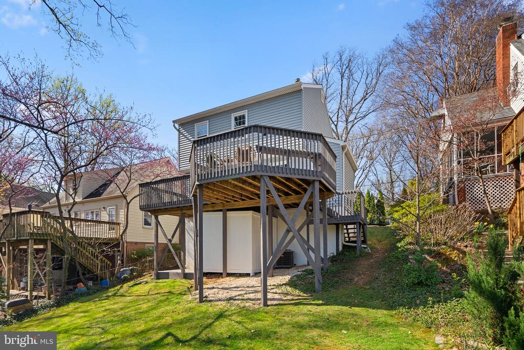122 HAMILTON AVENUE