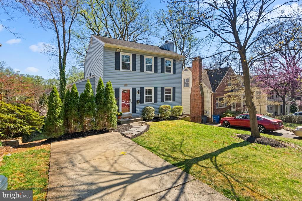 122 HAMILTON AVENUE