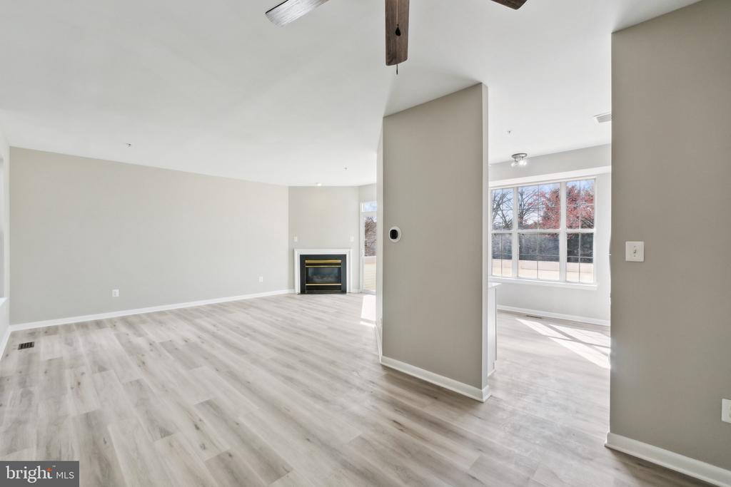 9411 ROYAL BONNET TERRACE