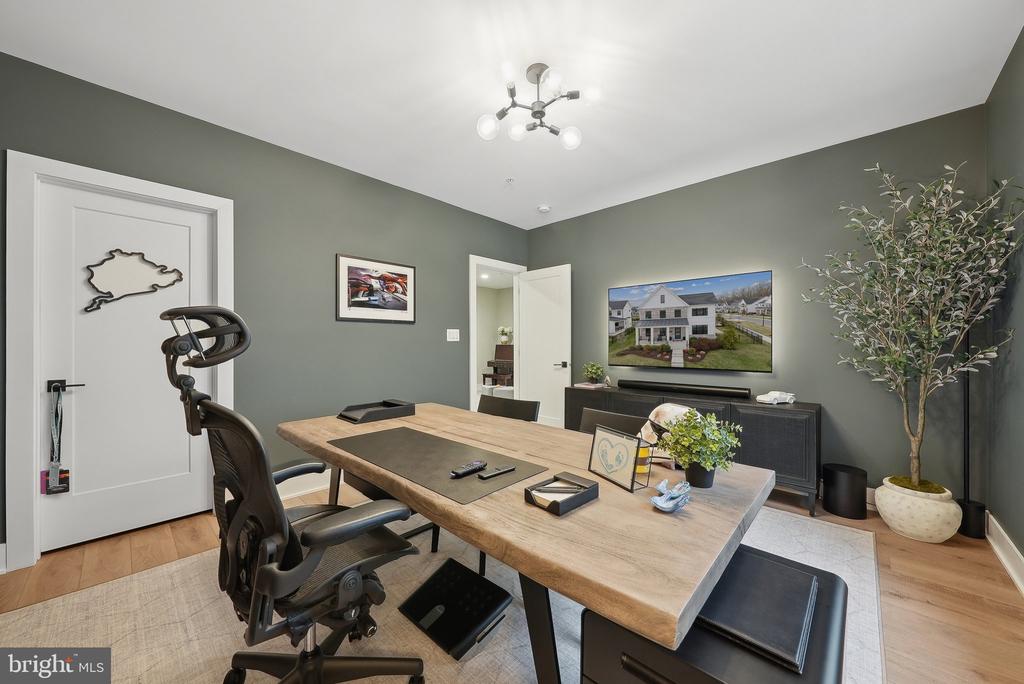 13910 SCOUT LANE
