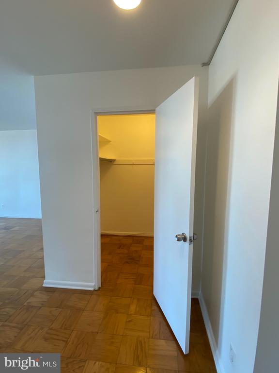5101 RIVER ROAD Unit: 1417