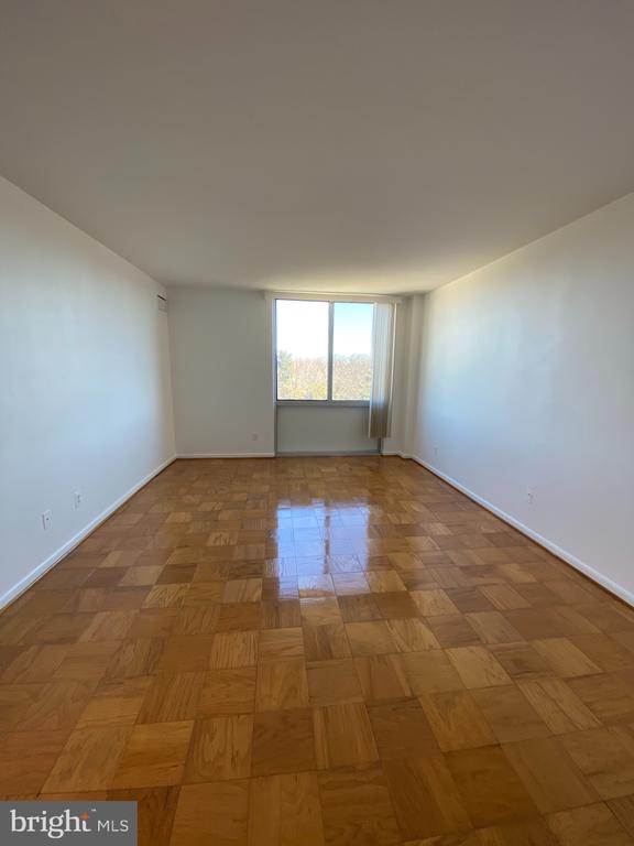 5101 RIVER ROAD Unit: 1417