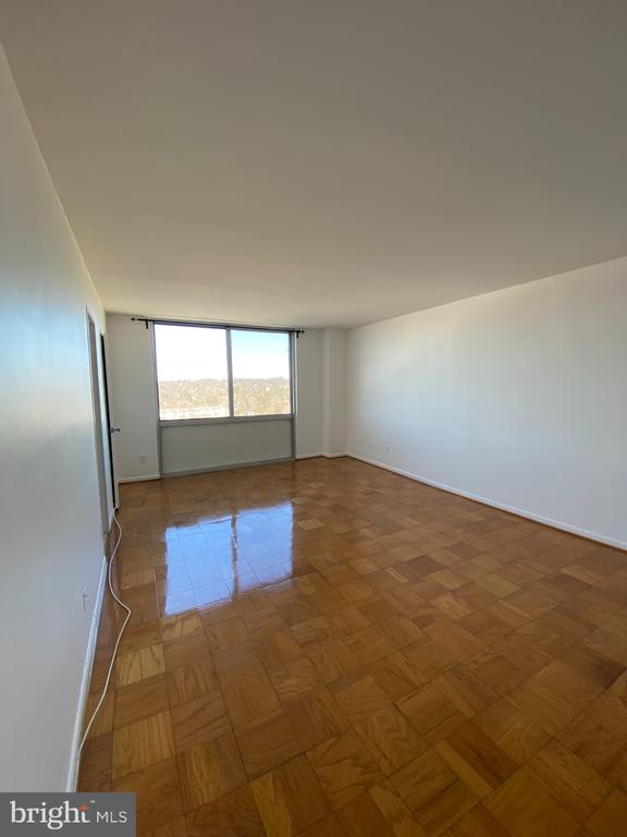 5101 RIVER ROAD Unit: 1417