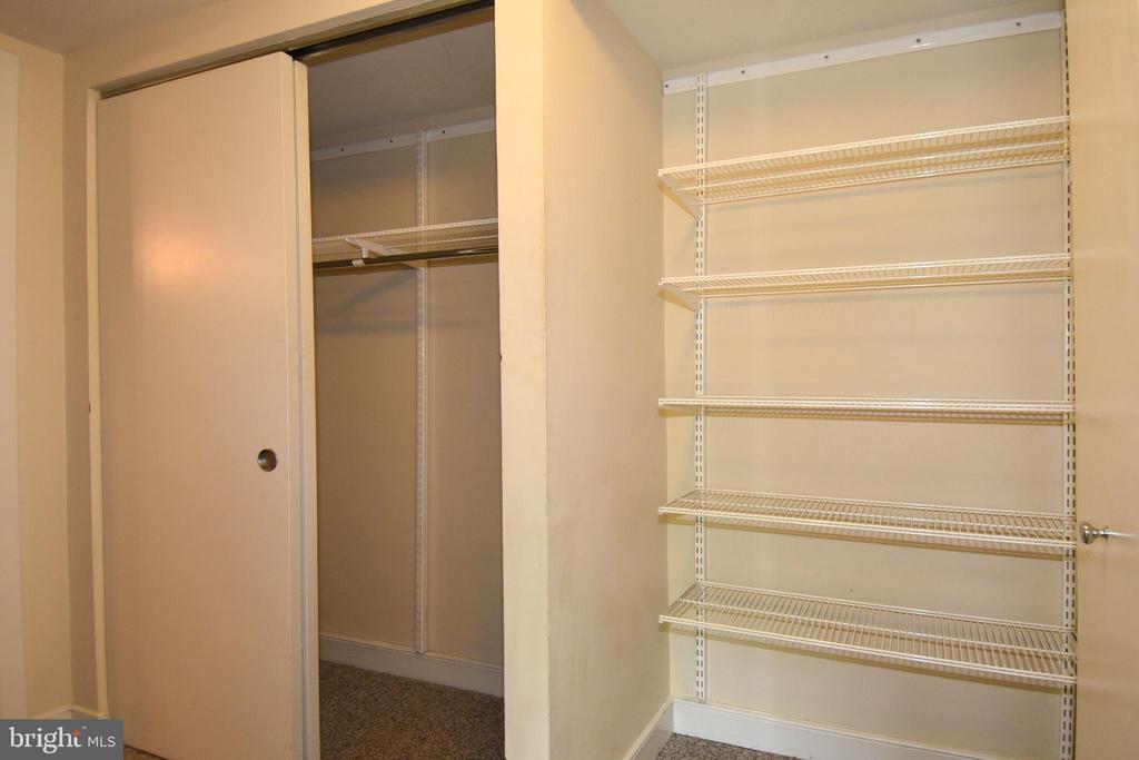 7500 WOODMONT AVENUE Unit: S311