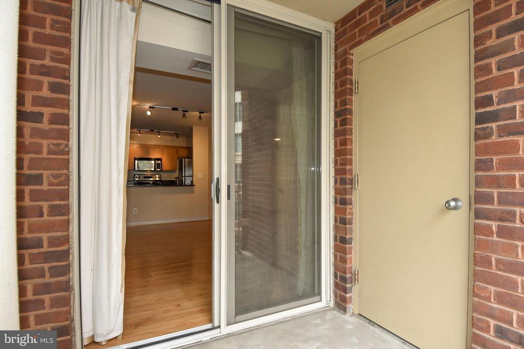 7500 WOODMONT AVENUE Unit: S311