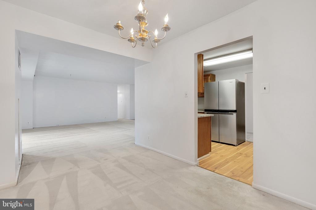 4601 N PARK AVENUE Unit: 406F