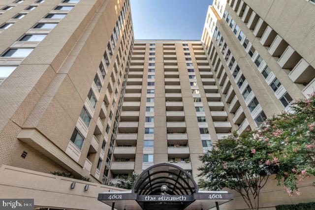 4601 N PARK AVENUE Unit: 406F