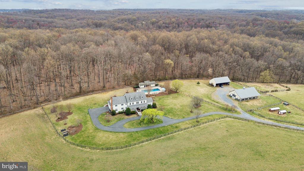 18600 BARNESVILLE ROAD