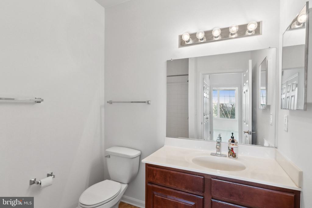 14301 KINGS CROSSING BOULEVARD Unit: 209