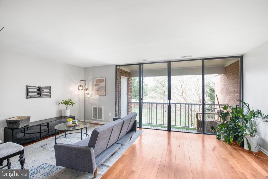 788 QUINCE ORCHARD BOULEVARD Unit: 201