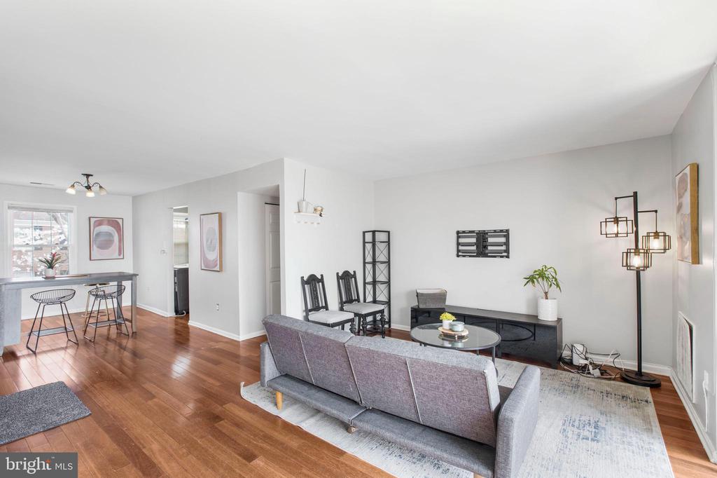 788 QUINCE ORCHARD BOULEVARD Unit: 201