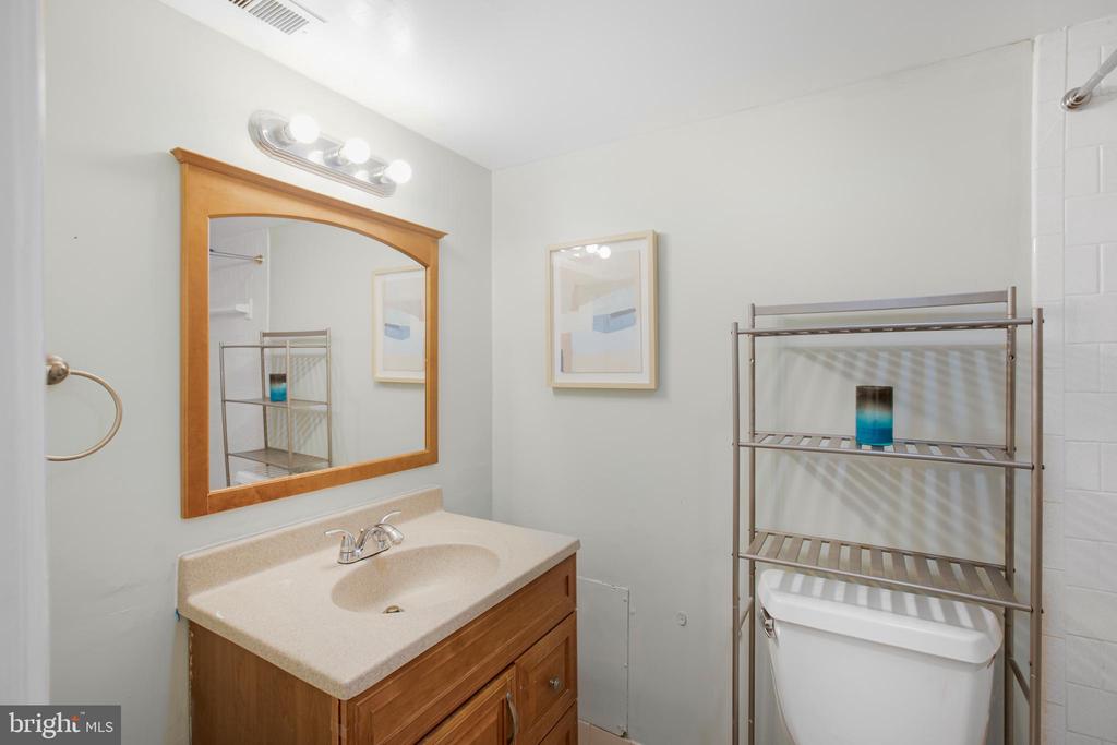 788 QUINCE ORCHARD BOULEVARD Unit: 201