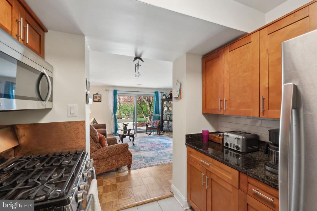 10440 ROCKVILLE PIKE Unit: 101