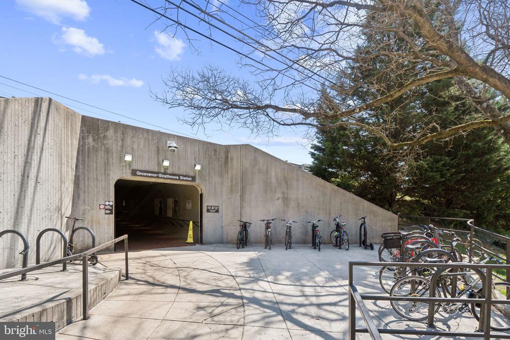 10440 ROCKVILLE PIKE Unit: 101