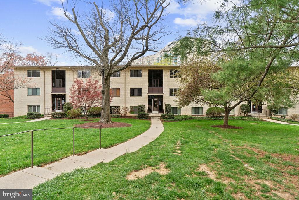 10440 ROCKVILLE PIKE Unit: 101
