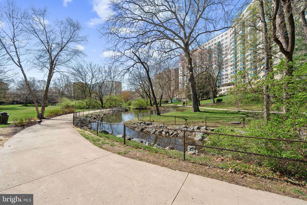 10440 ROCKVILLE PIKE Unit: 101