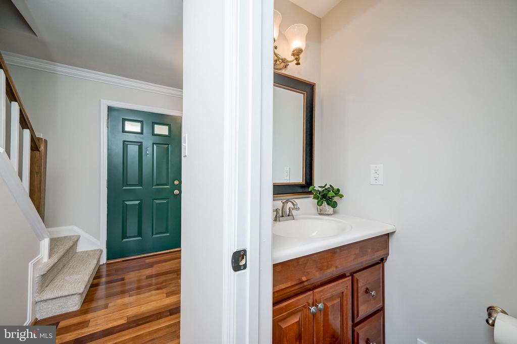 10 FULLVIEW COURT