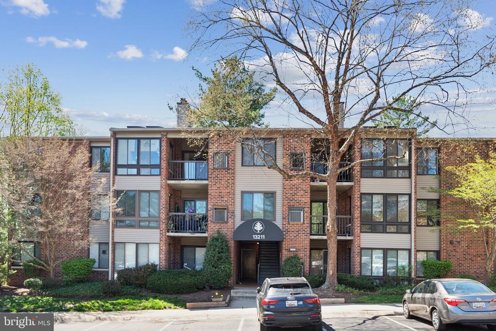 13211 CHALET PLACE Unit: 4-301