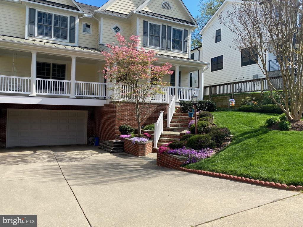 10223 OLDFIELD