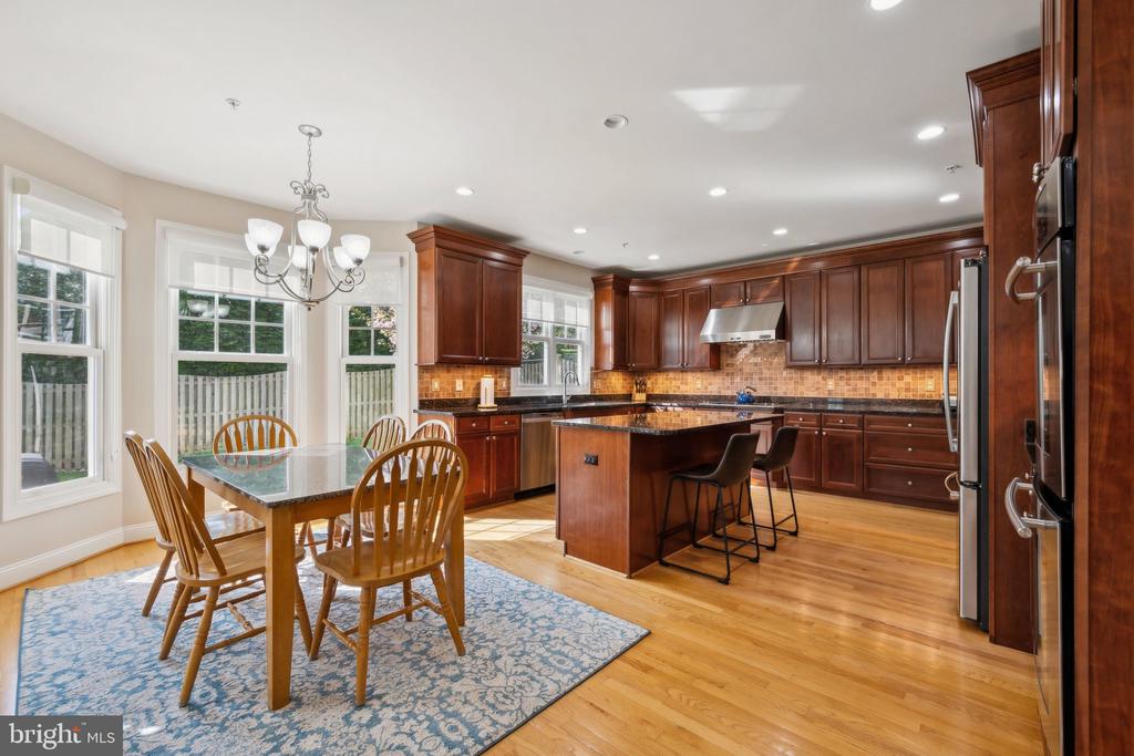 10223 OLDFIELD