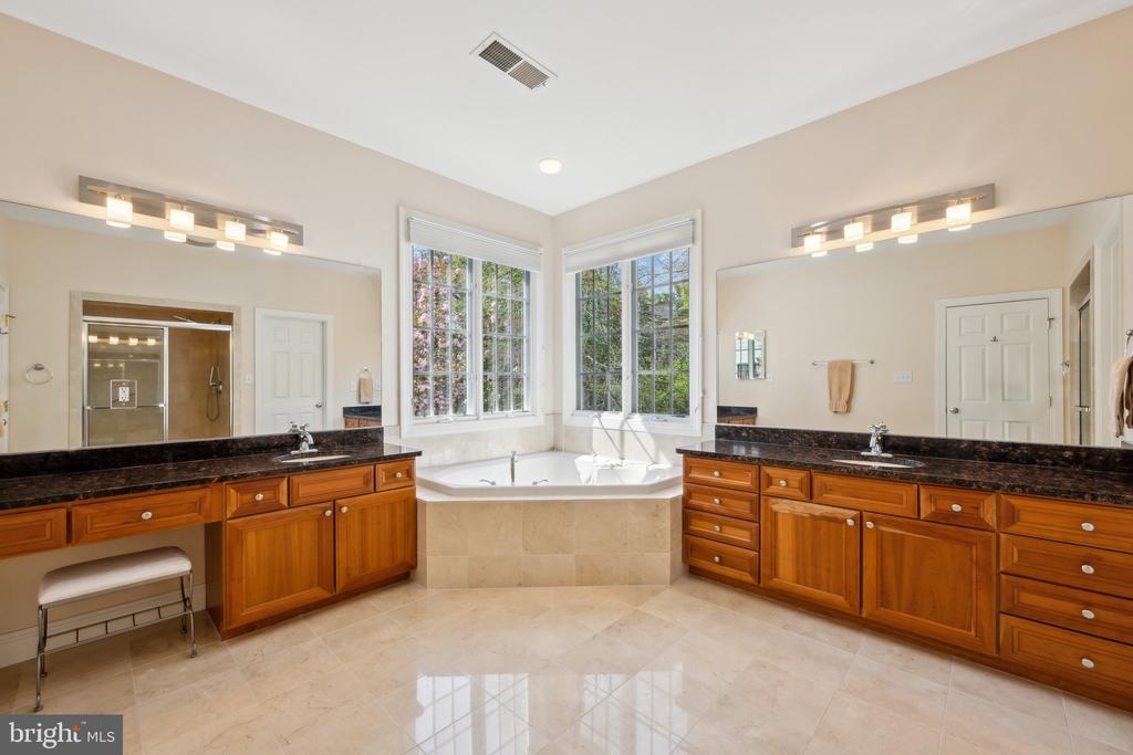 10223 OLDFIELD