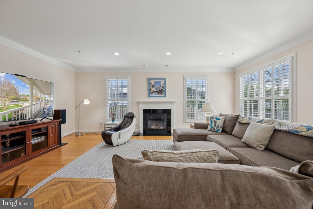 10223 OLDFIELD