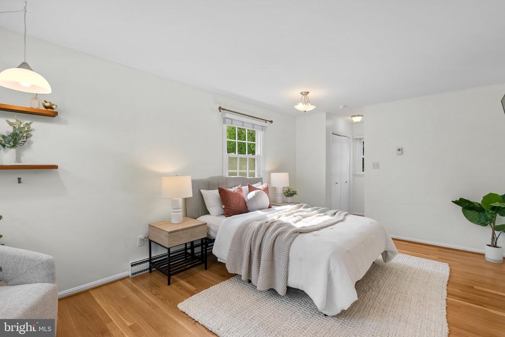 10406 BROOKMOOR DRIVE