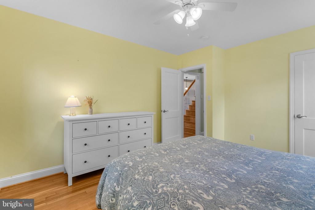 10406 BROOKMOOR DRIVE
