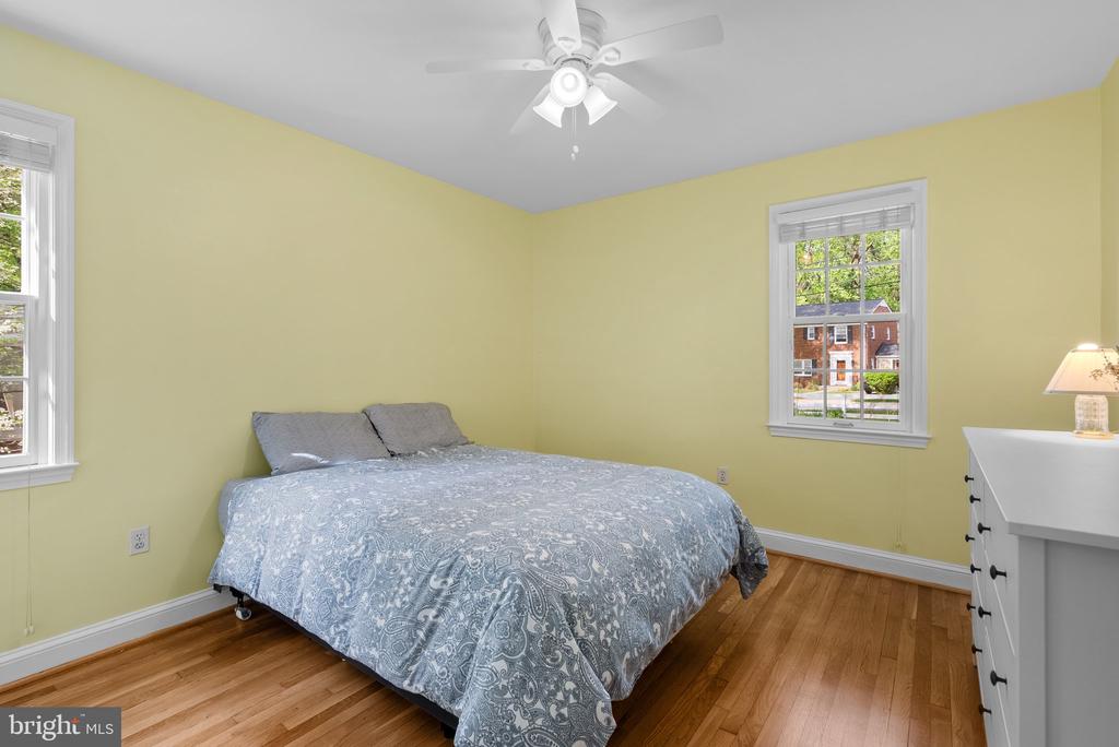 10406 BROOKMOOR DRIVE