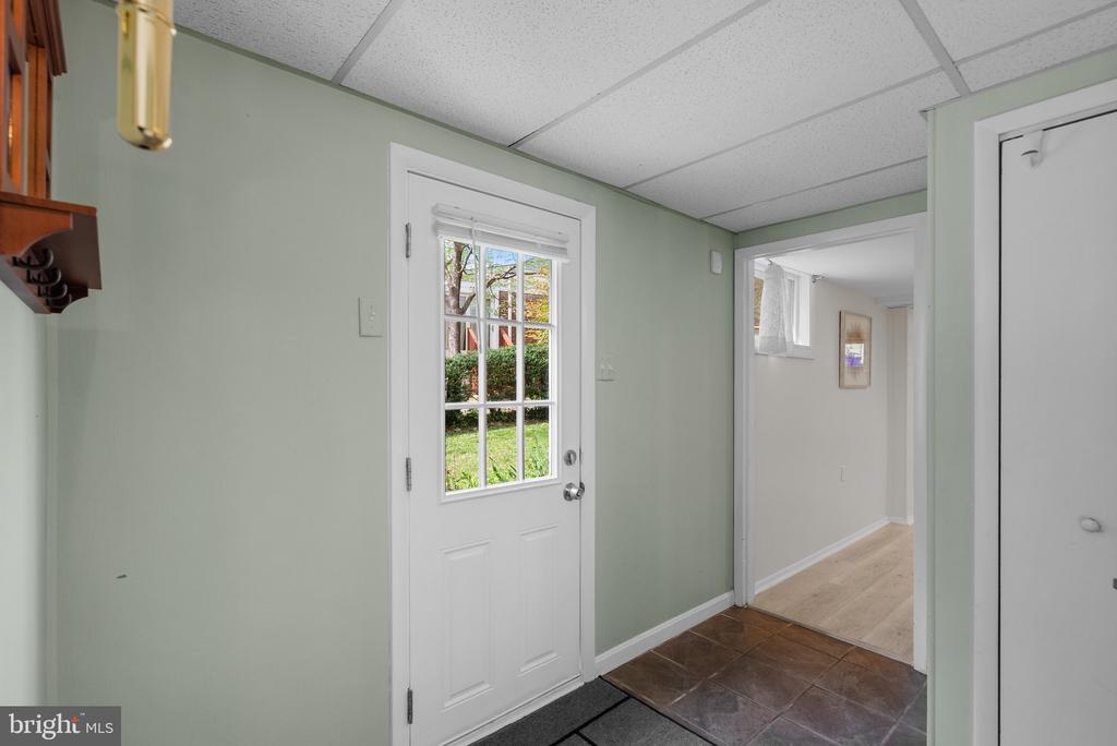 10406 BROOKMOOR DRIVE
