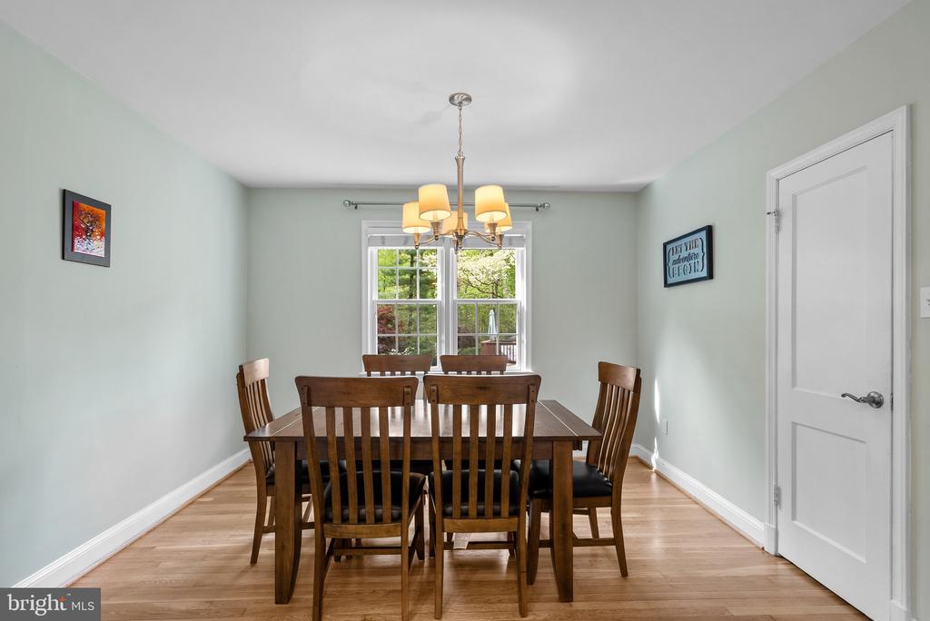 10406 BROOKMOOR DRIVE