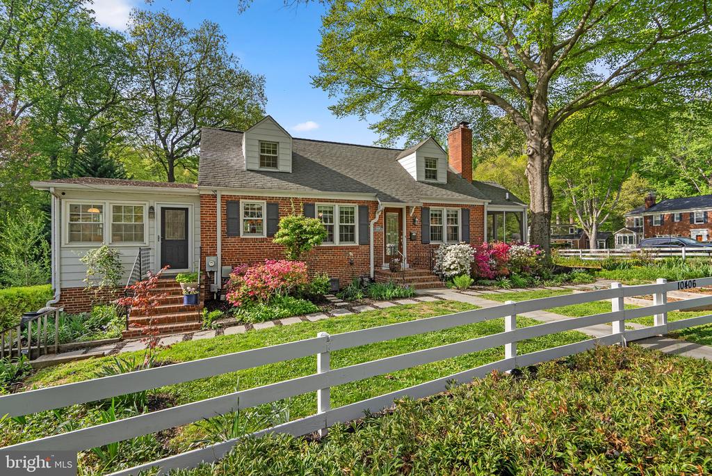 10406 BROOKMOOR DRIVE