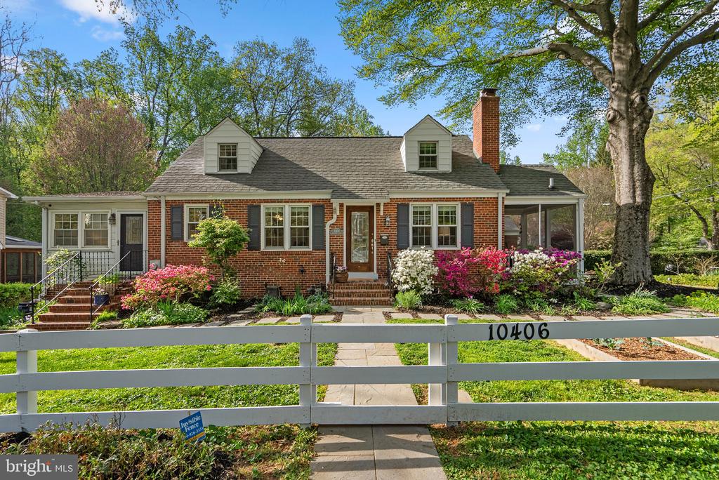 10406 BROOKMOOR DRIVE