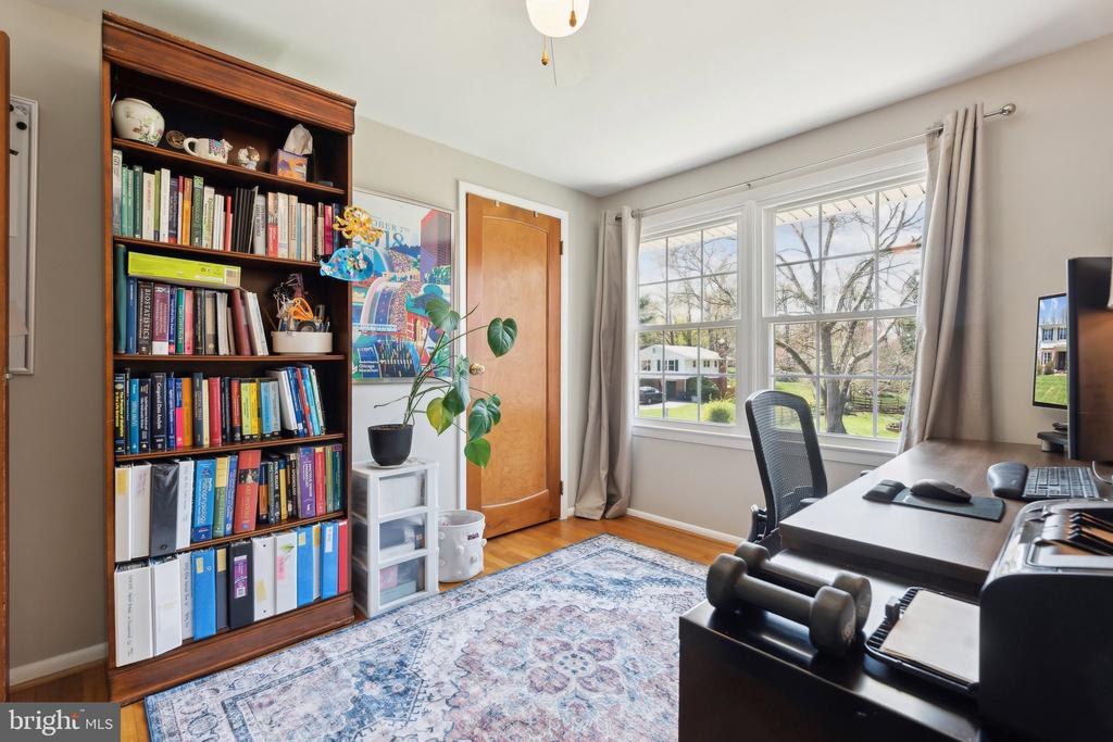 7205 PANORAMA DRIVE