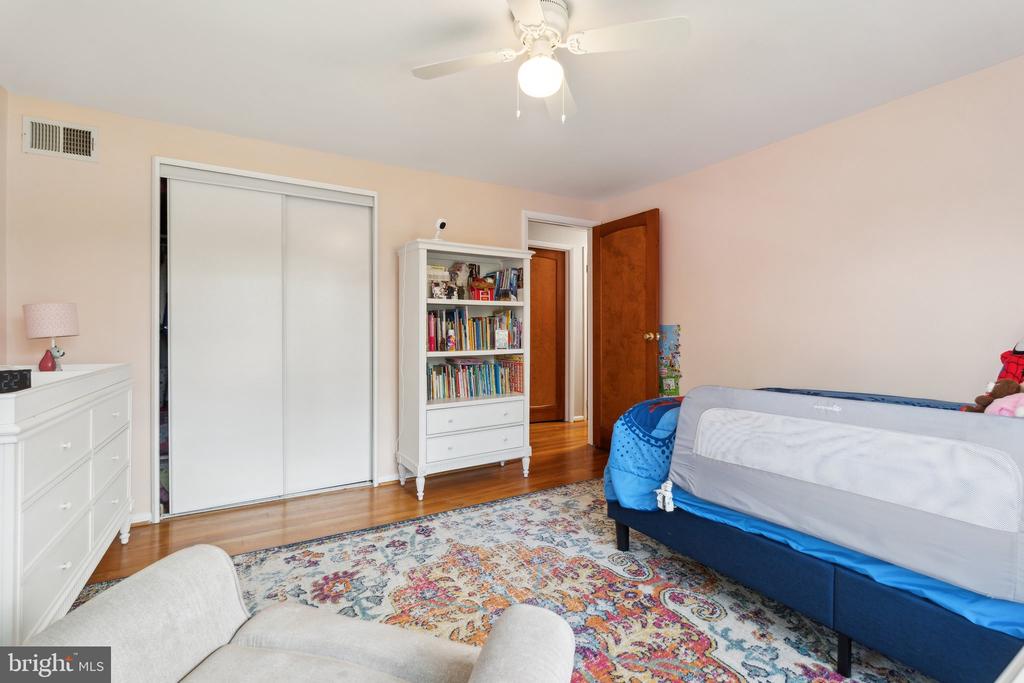 7205 PANORAMA DRIVE