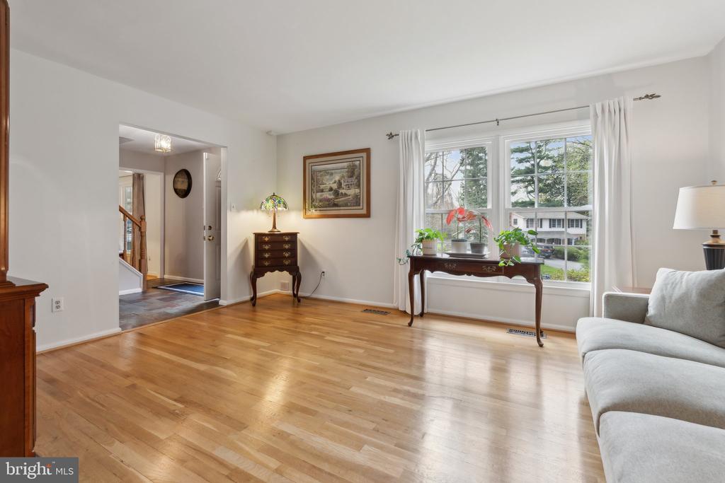 7205 PANORAMA DRIVE