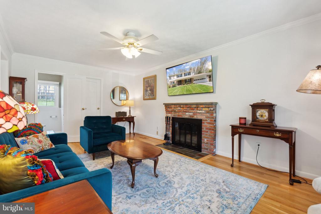 7205 PANORAMA DRIVE
