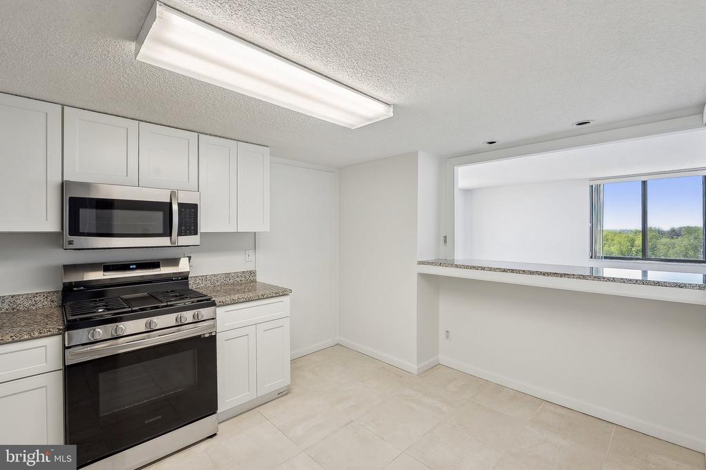 5225 POOKS HILL ROAD Unit: 1728S