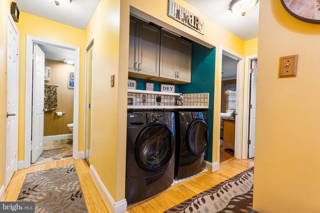 3718 AMSTERDAM TERRACE Unit: 8-82