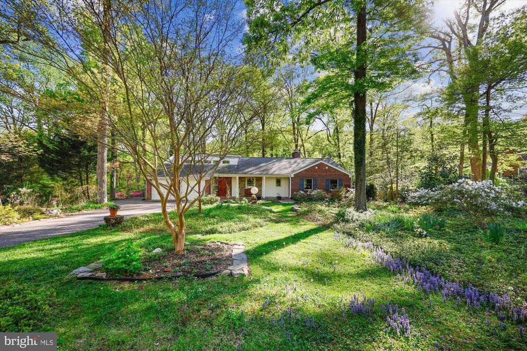 10606 MANTZ ROAD