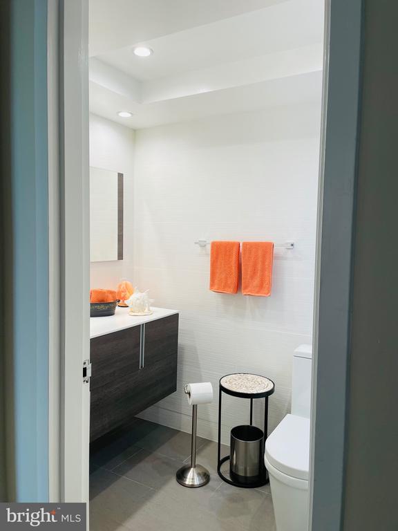 5225 POOKS HILL ROAD Unit: 1613S