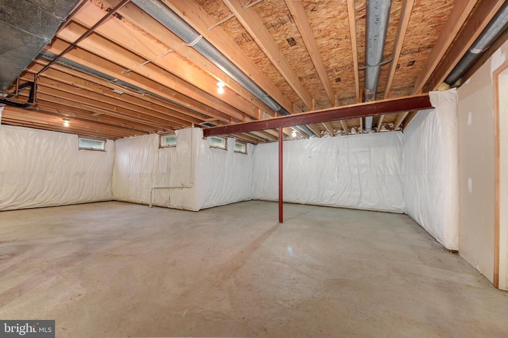 13434 FAIRLAND PARK DRIVE