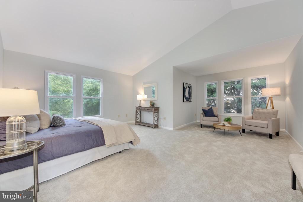 13434 FAIRLAND PARK DRIVE